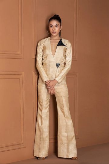 Co-ord Set with Black Strap and Bustier
