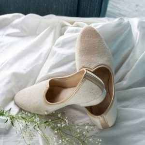 Intricate Hand Embroidered Juttis in Eri Silk