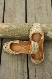 Kids Muga Jutti with Mirror Work