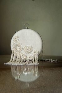 Soft Eri Round Shape Cloth With Bed And Tessels