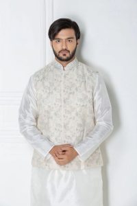White Zardozi Waist Coat In Kesa Pat
