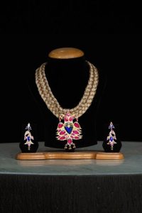 Real Stone Henpata Set with Muga Braids