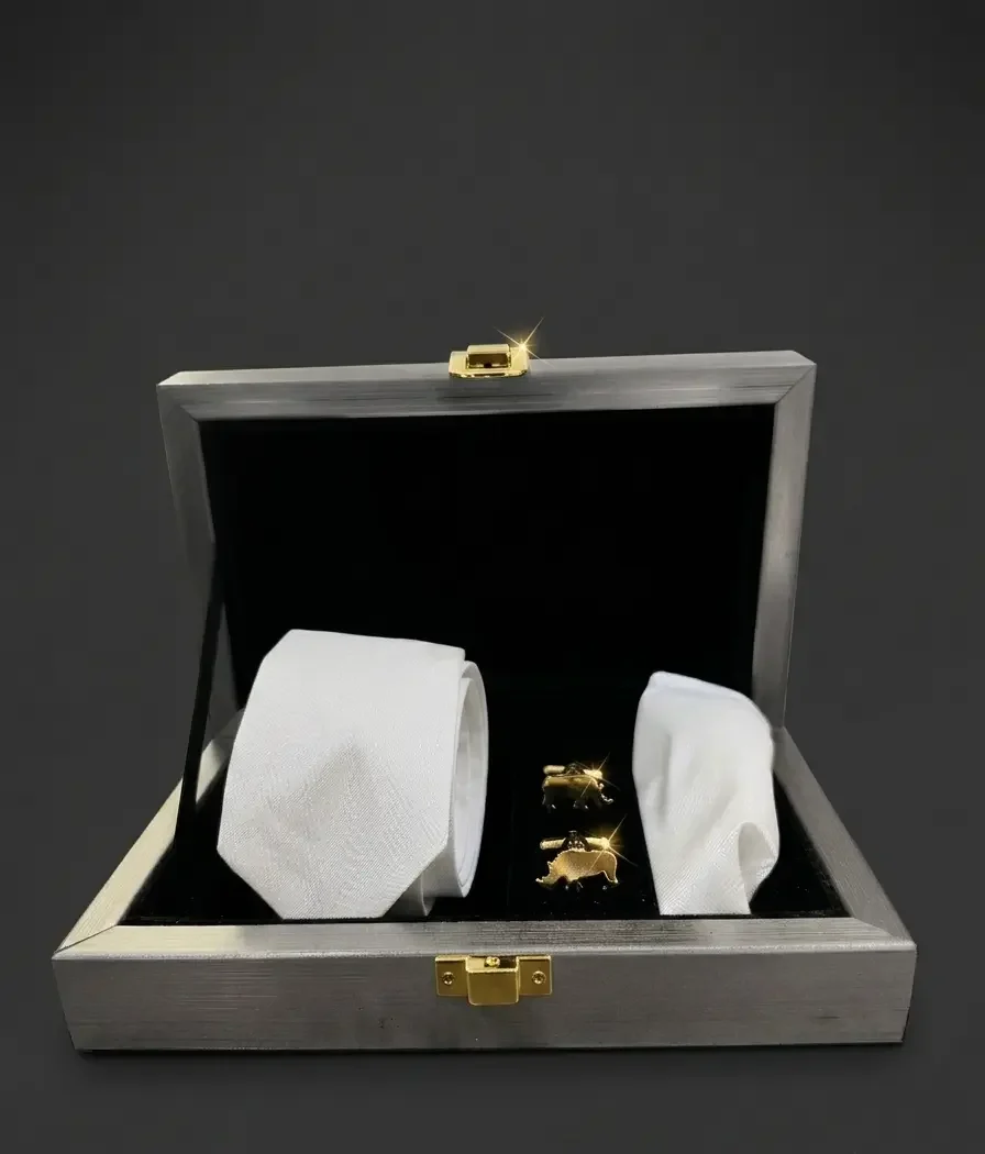 Gift set - Eri Silk Tie, pocket square and rhino cufflink